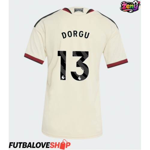 Dres Manchester United Patrick Dorgu #13 Tretina pre Ženy 2026-27 Krátky Rukáv